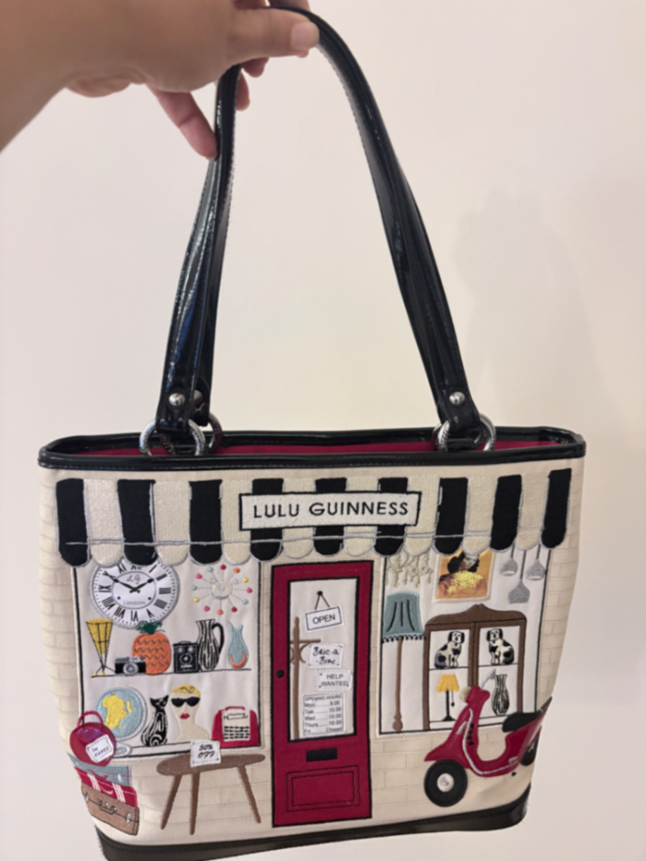 Brand new handbag 