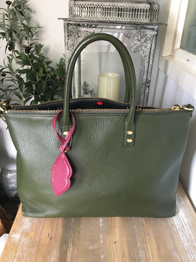 Grainy Leather Tote Handbag