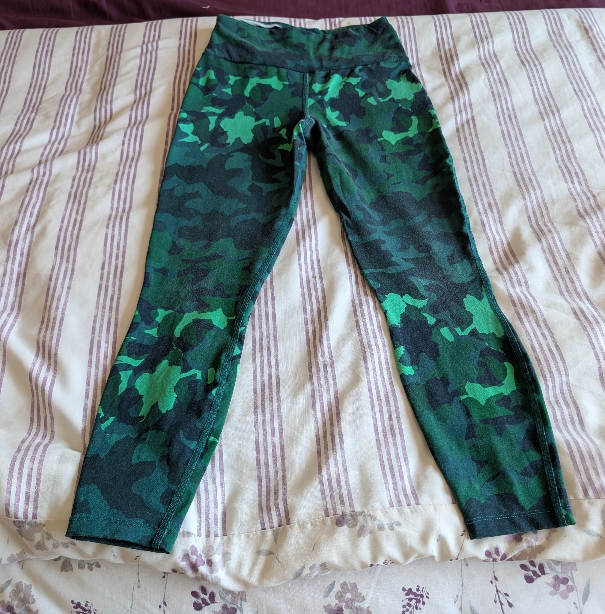 Enduro sculpting 7/8 leggings - Small