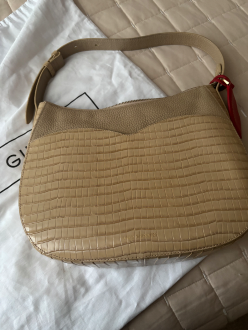 Croco Leather Holly