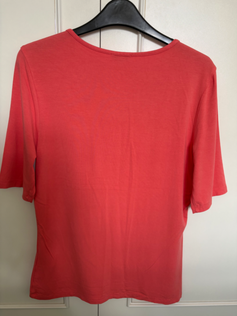 Kettlewell Coral T-Shirt Size M