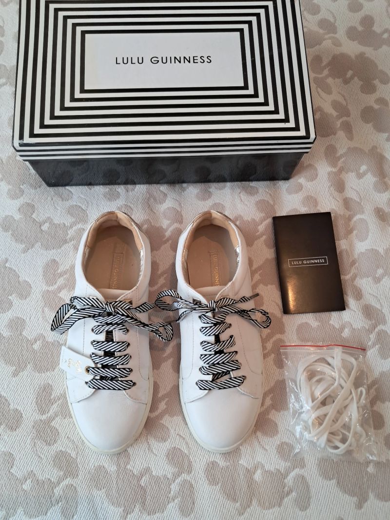 Chalk & Gold Lips Natasha Trainers size 37