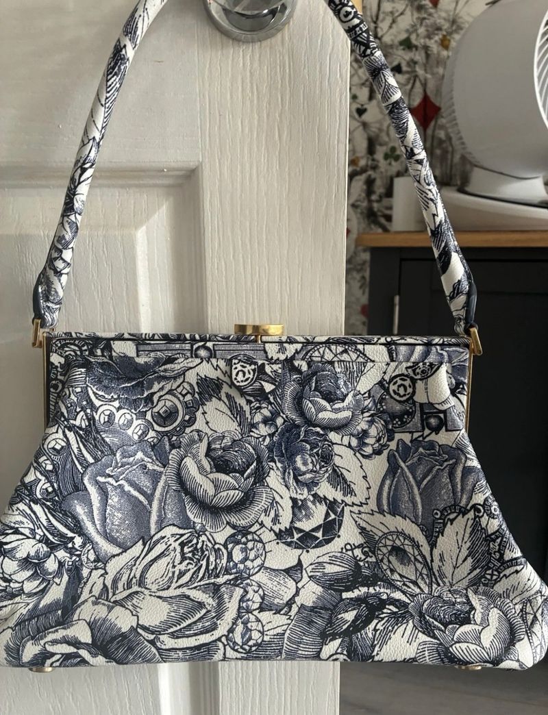 Blue & white floral 