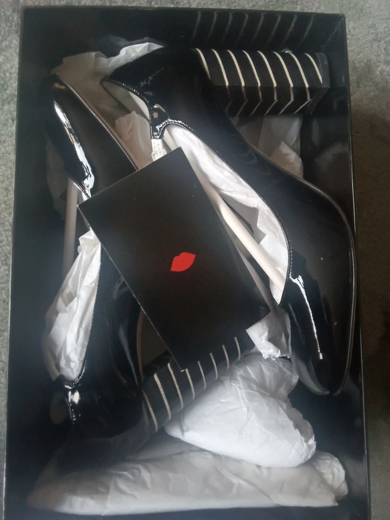 Cadence Leather Black / White 39 Shoes