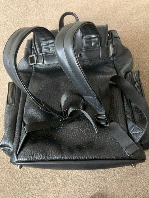 Kaspar changing backpack