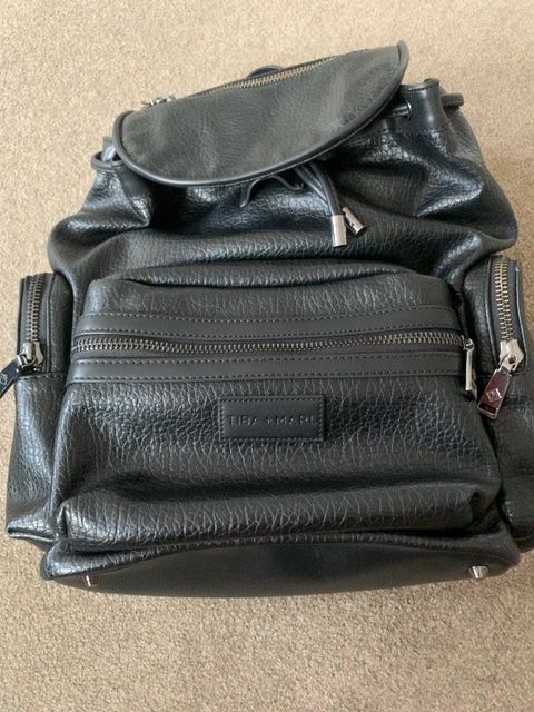 Kaspar changing backpack