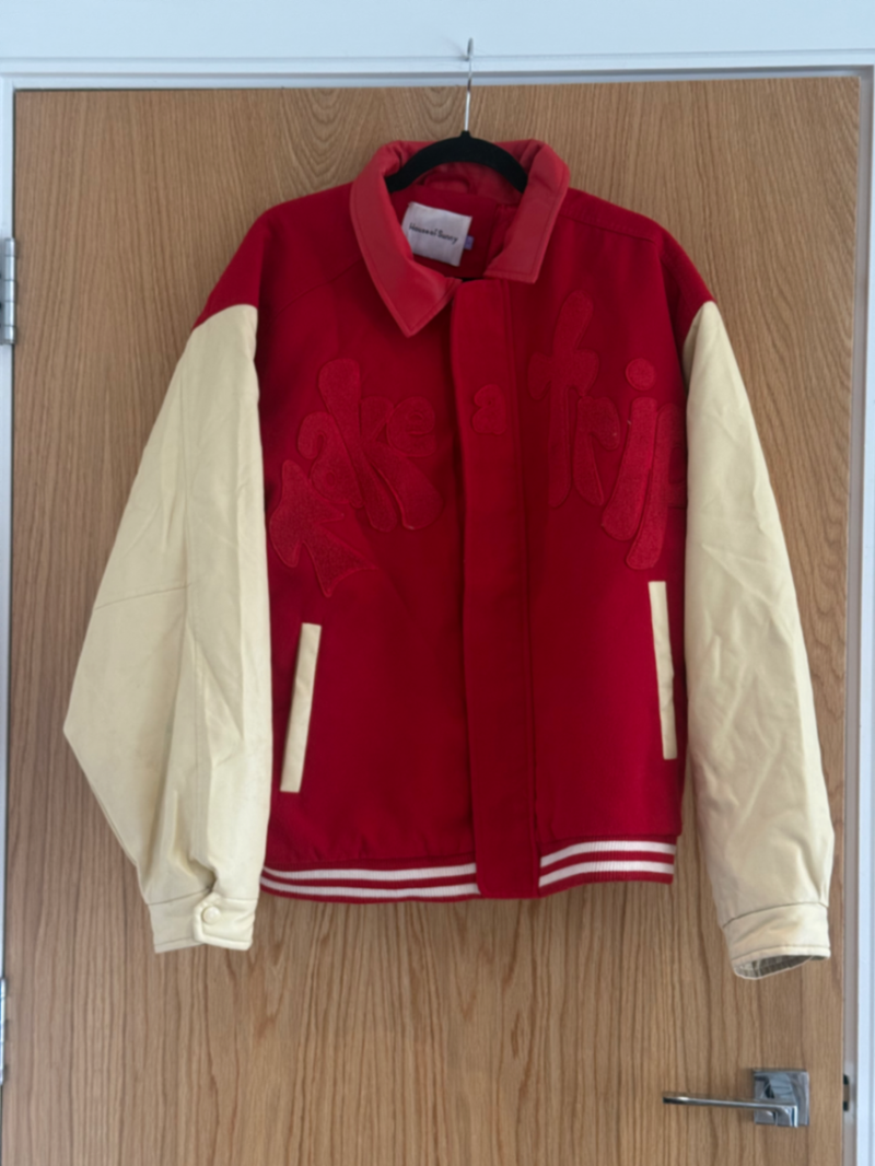 Take a trio varsity l BOMBER