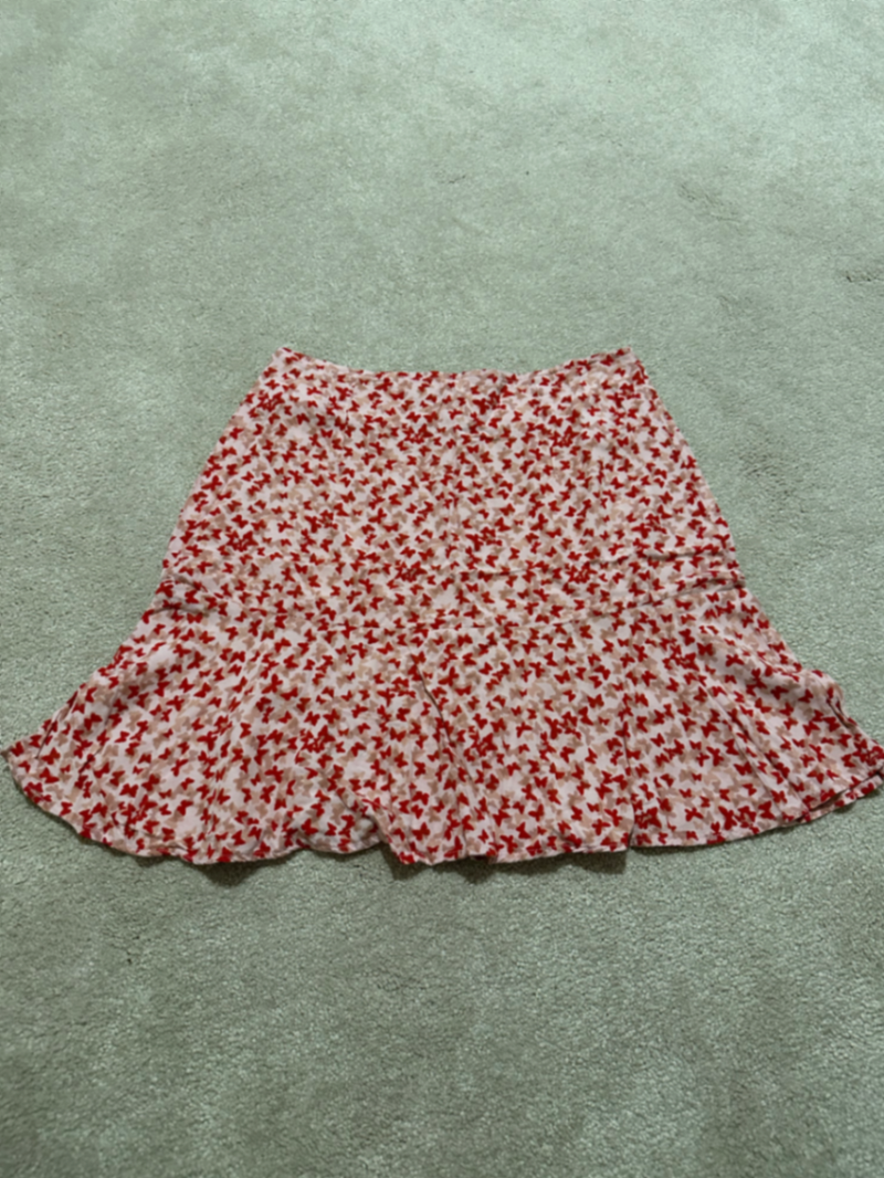 Gaelle Mini Skirt in Ditsy Butterfly Peach and Red