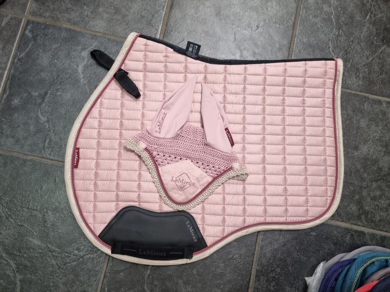 Blossom set