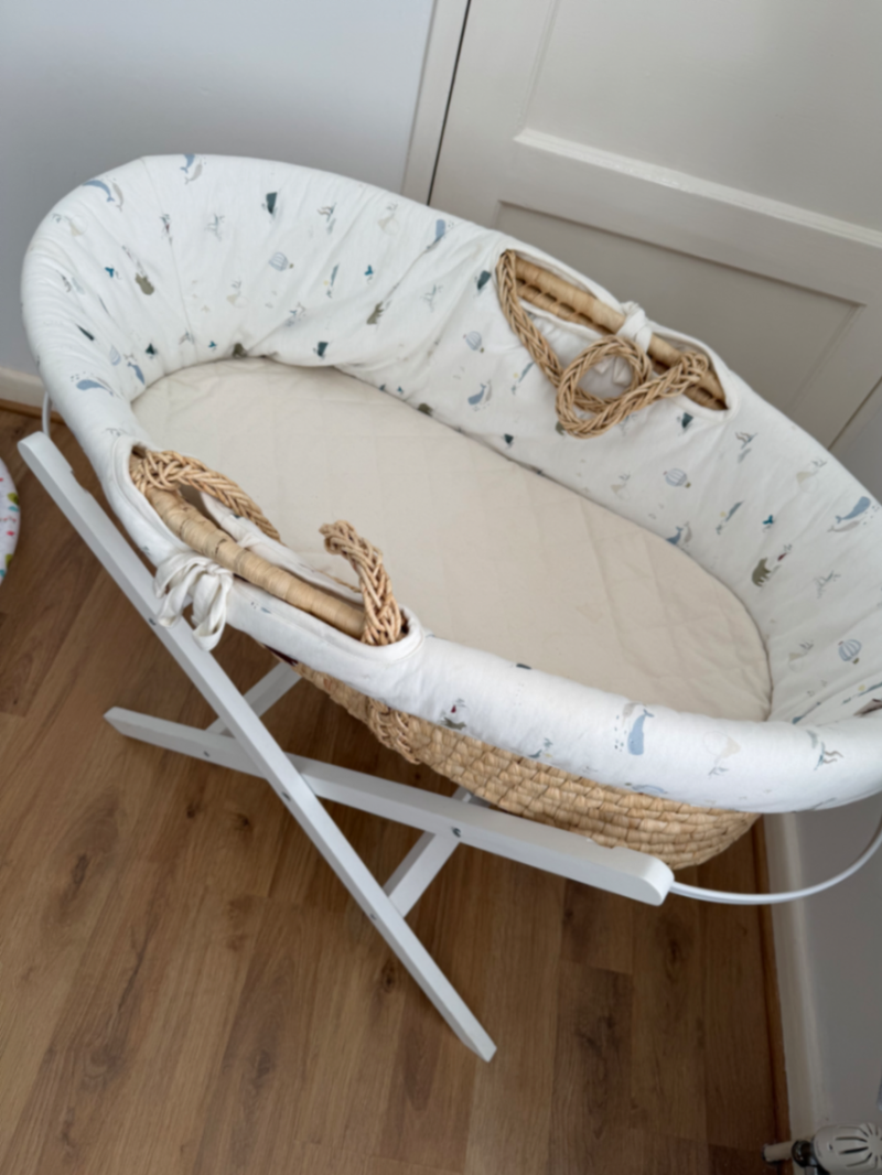 Baby Woven Bassinet with Bedding Set