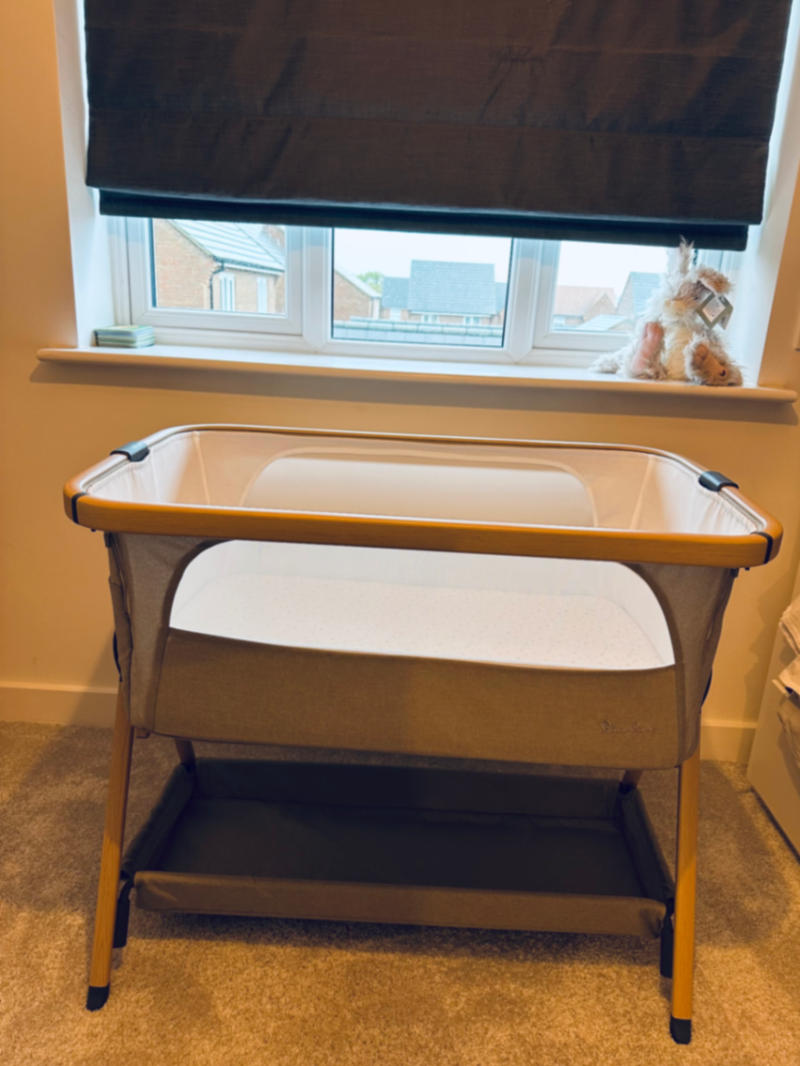 Lunar Bedside Crib (Next to Me Crib)