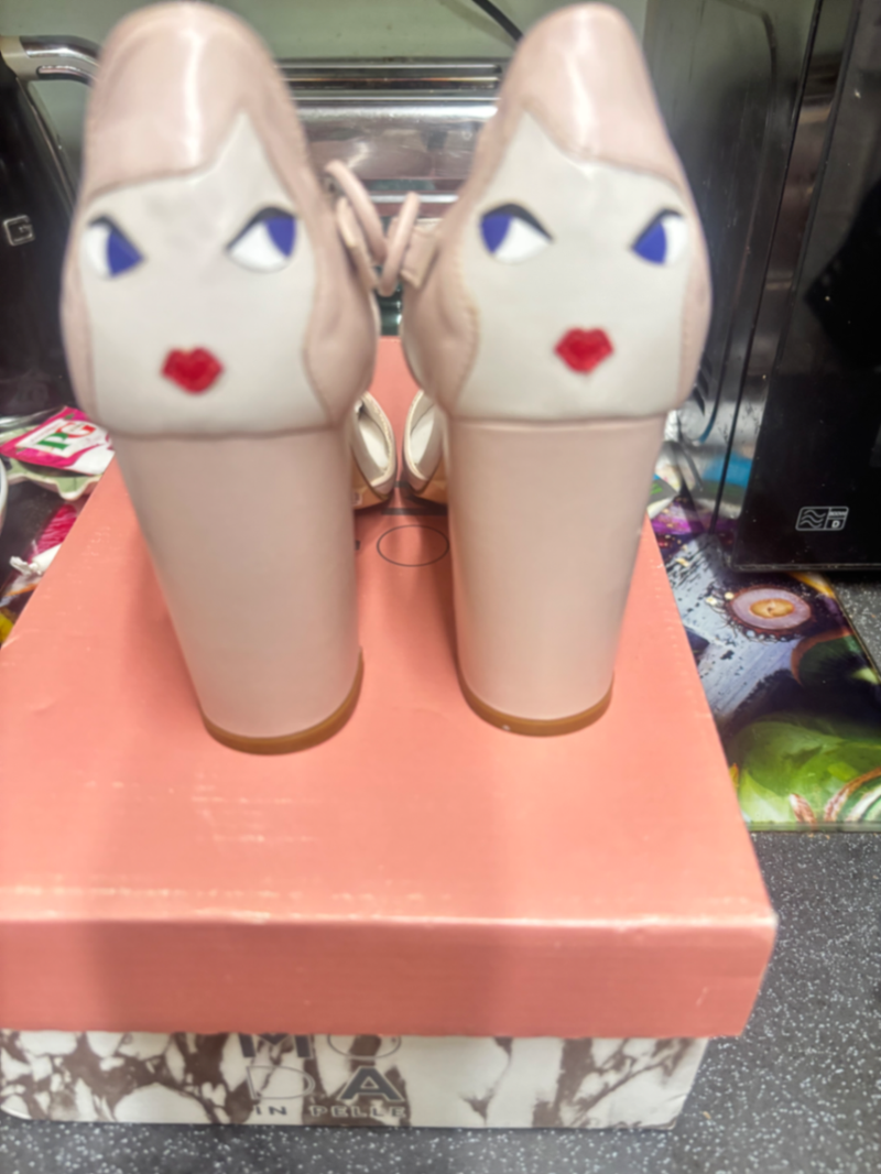 LuLu Guinness doll face shoes size 3 new