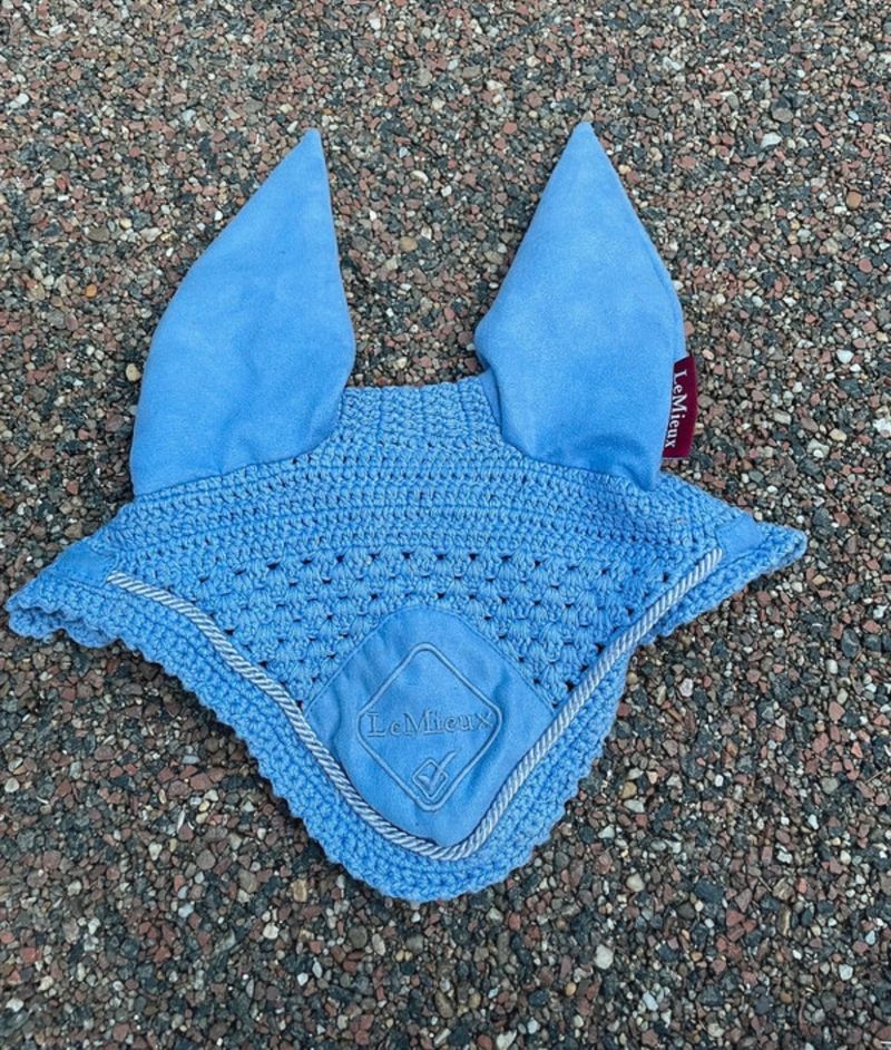 LeMieux ear bonnet