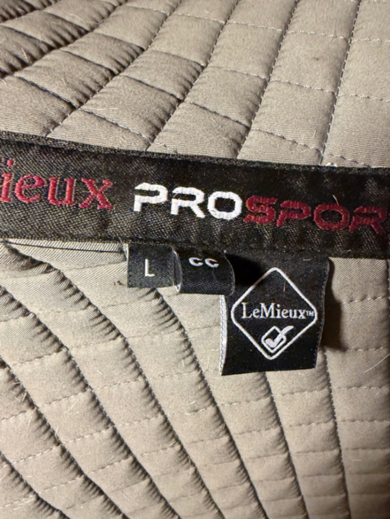 LeMieux Grey Suede Close Contact Saddle Pad