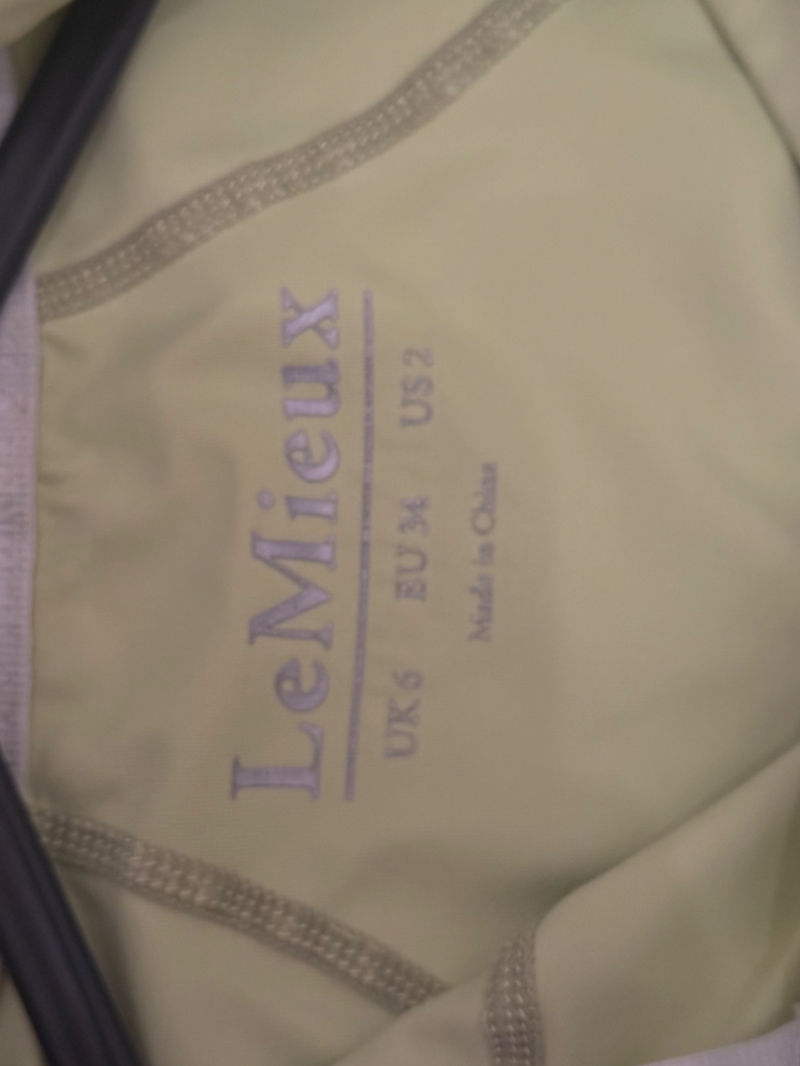 LeMieux Kiwi Base Layer