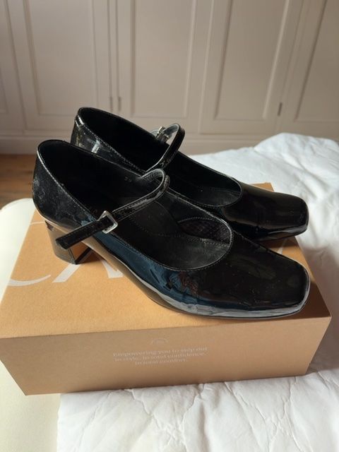 Mary Jane Black Patent 