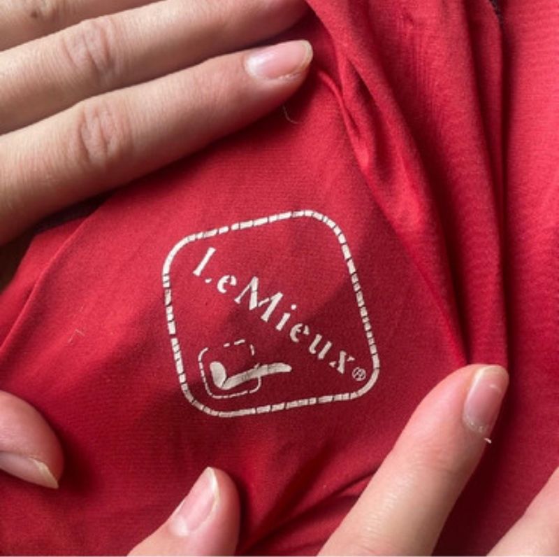LeMieux Chilli base layer 