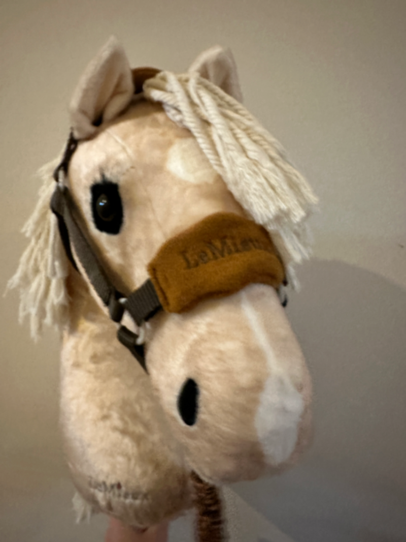 LeMieux ginger Toy Hobby Horse Headcollar & Lead Rope