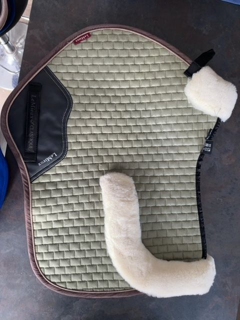 LeMieux Fern Merino Suede Close Contact Square