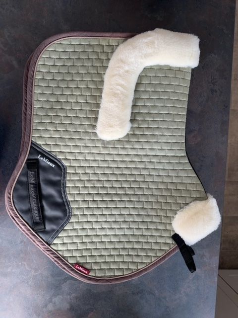 LeMieux Fern Merino Suede Close Contact Square