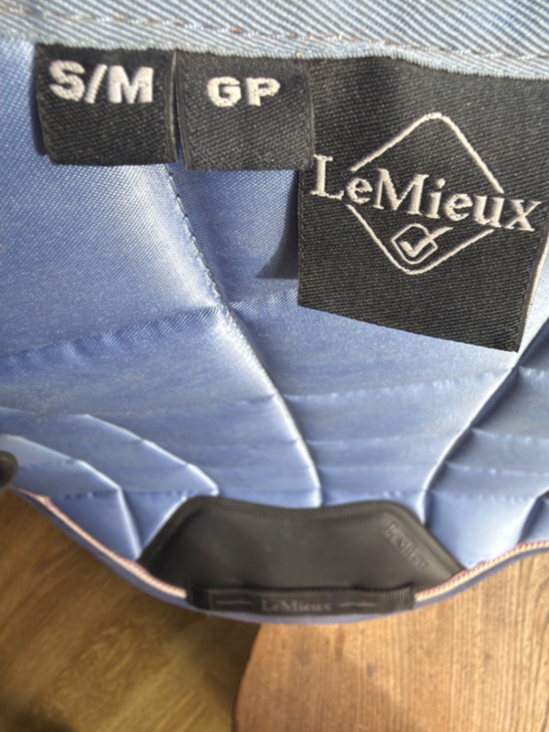 Powder blue s/m GP saddle pad