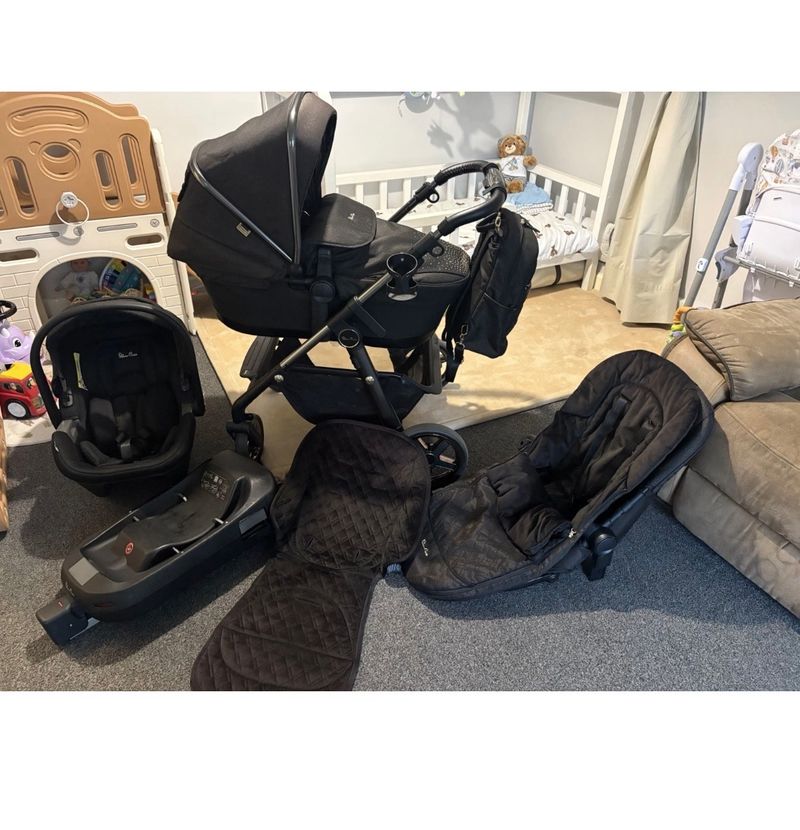 Silver Cross special edition Black Travel System Pram Set