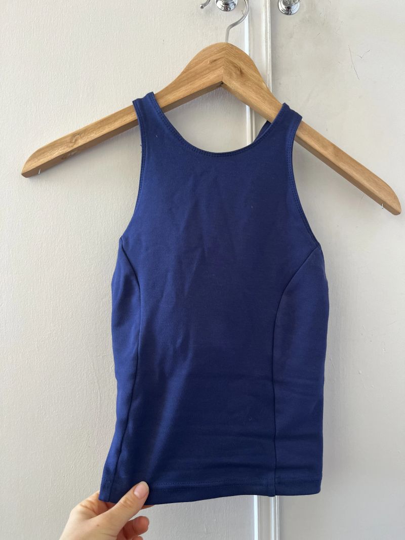 Ultimate twist back crop top inkey blue