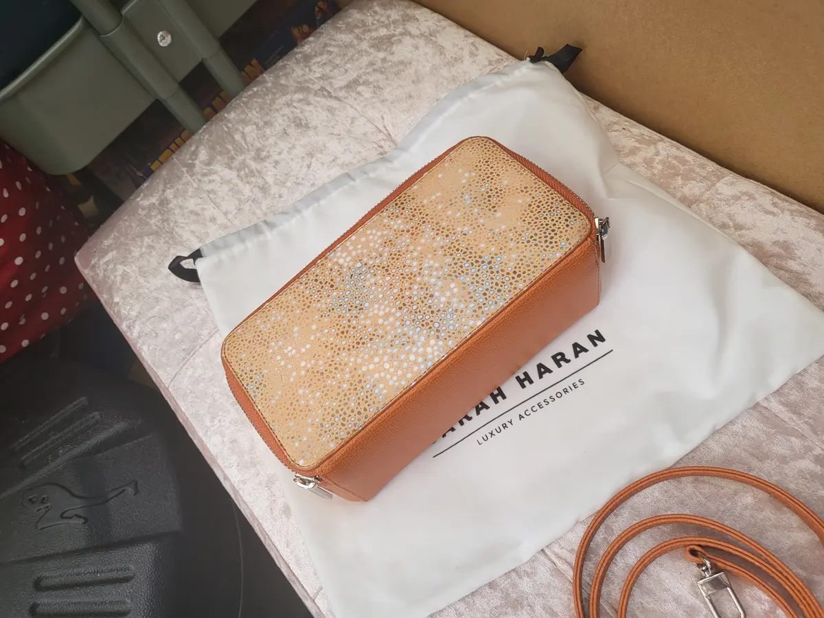 Orange shargreen marie