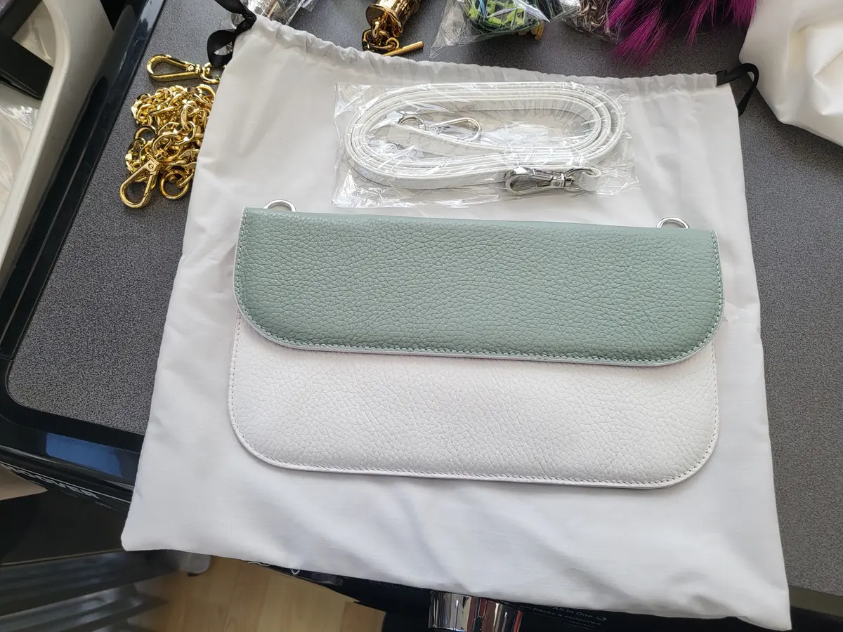 Serenity/white violet