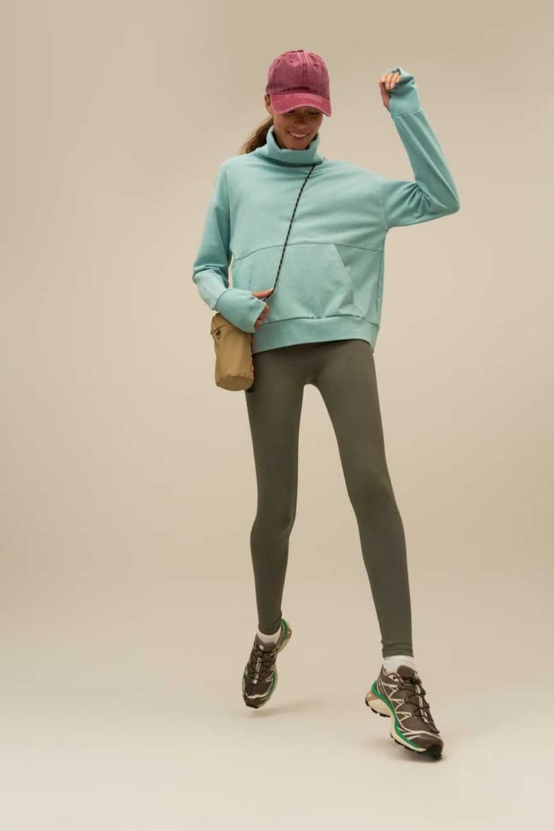 Bovey Funnel Neck Boxy Sweat - Small
