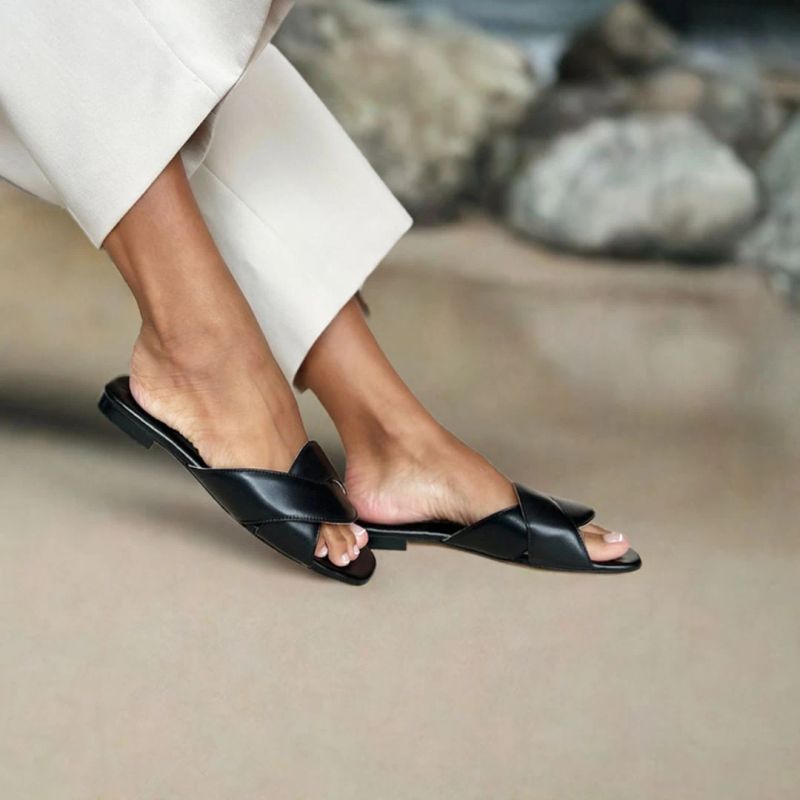 Freya Extra-Wide Fit Sandals - Black Leather - UK 8.5 / EU 42 / Black