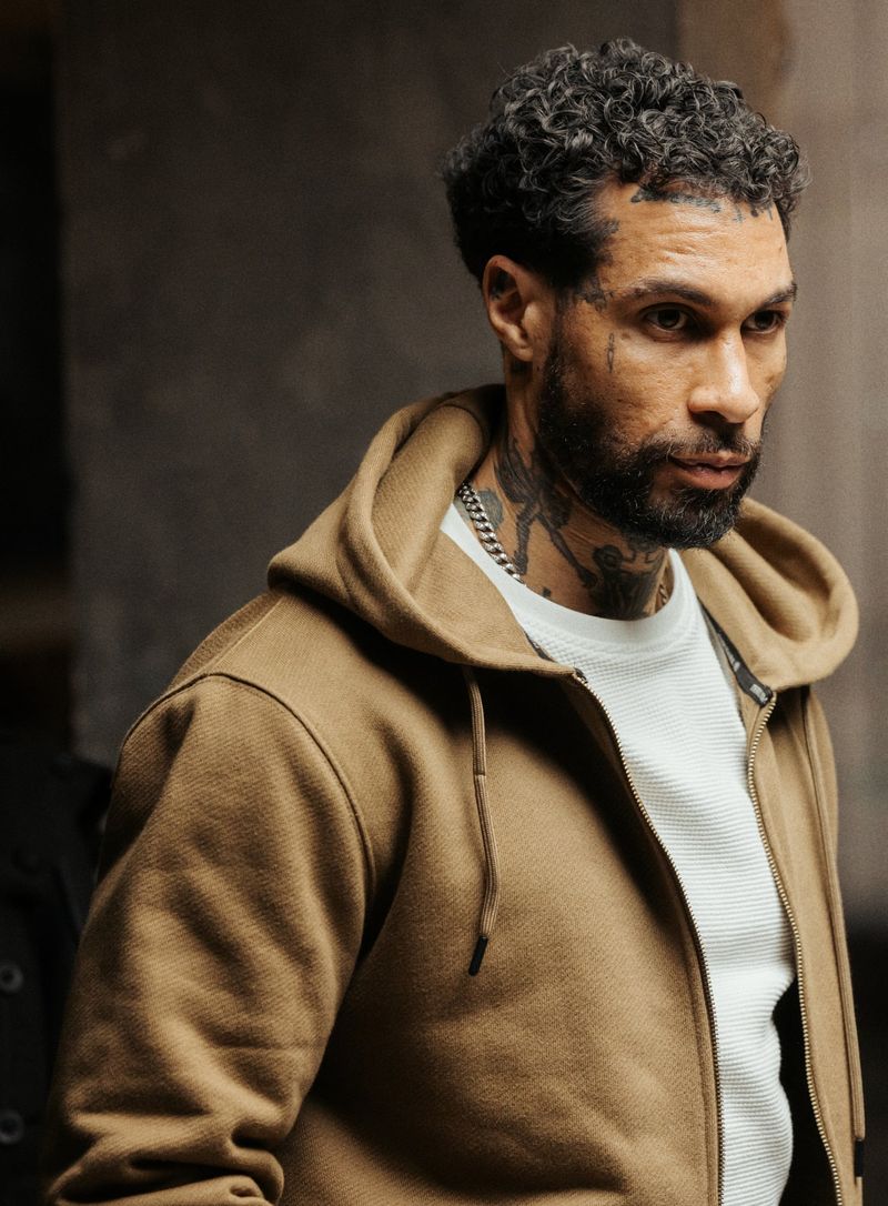 DISSIDENT ZIPPED HOODY - L