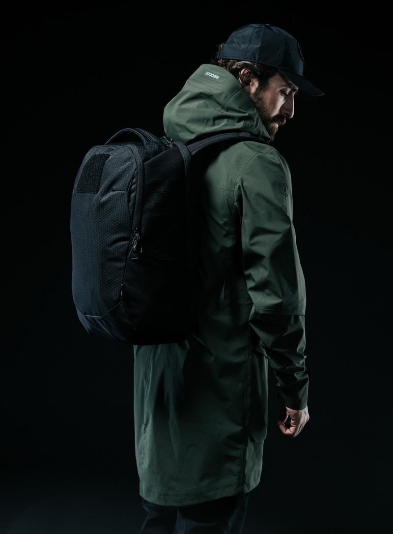 PHANTOM 25L BACKPACK