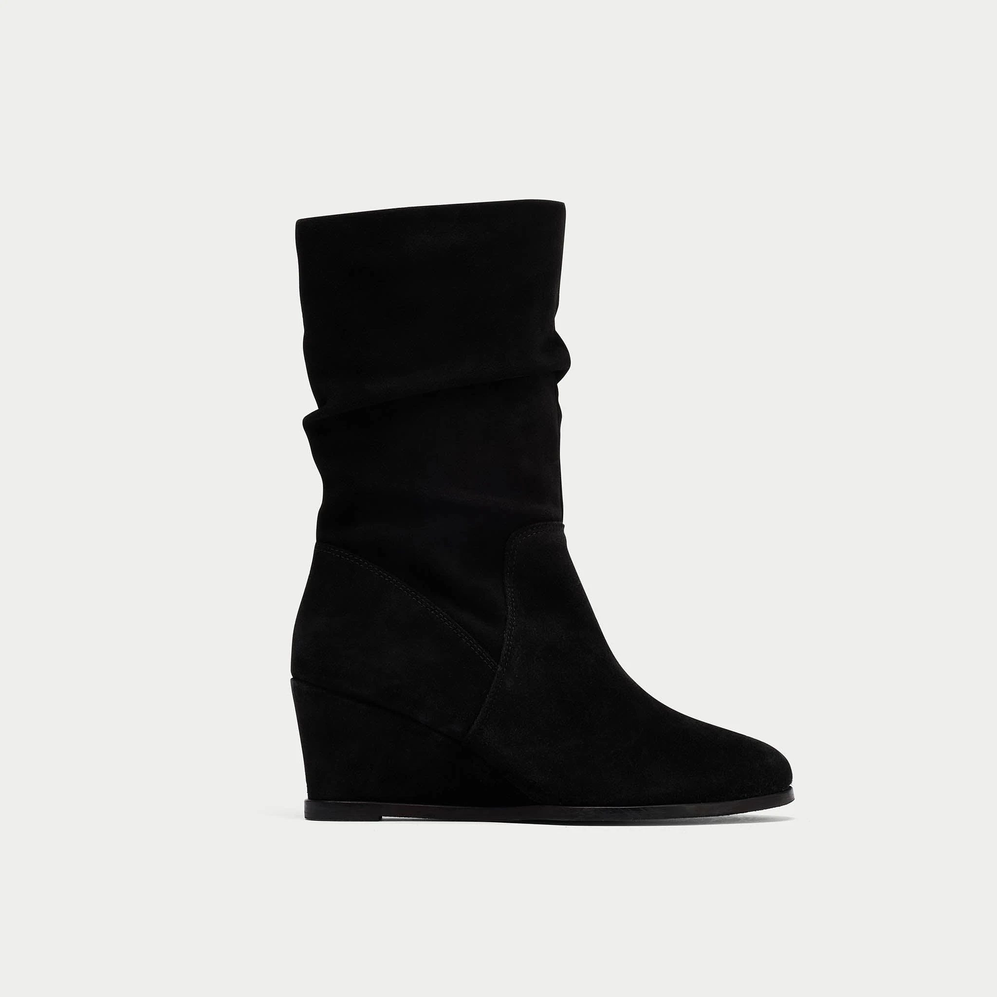Alexandra - Black Suede