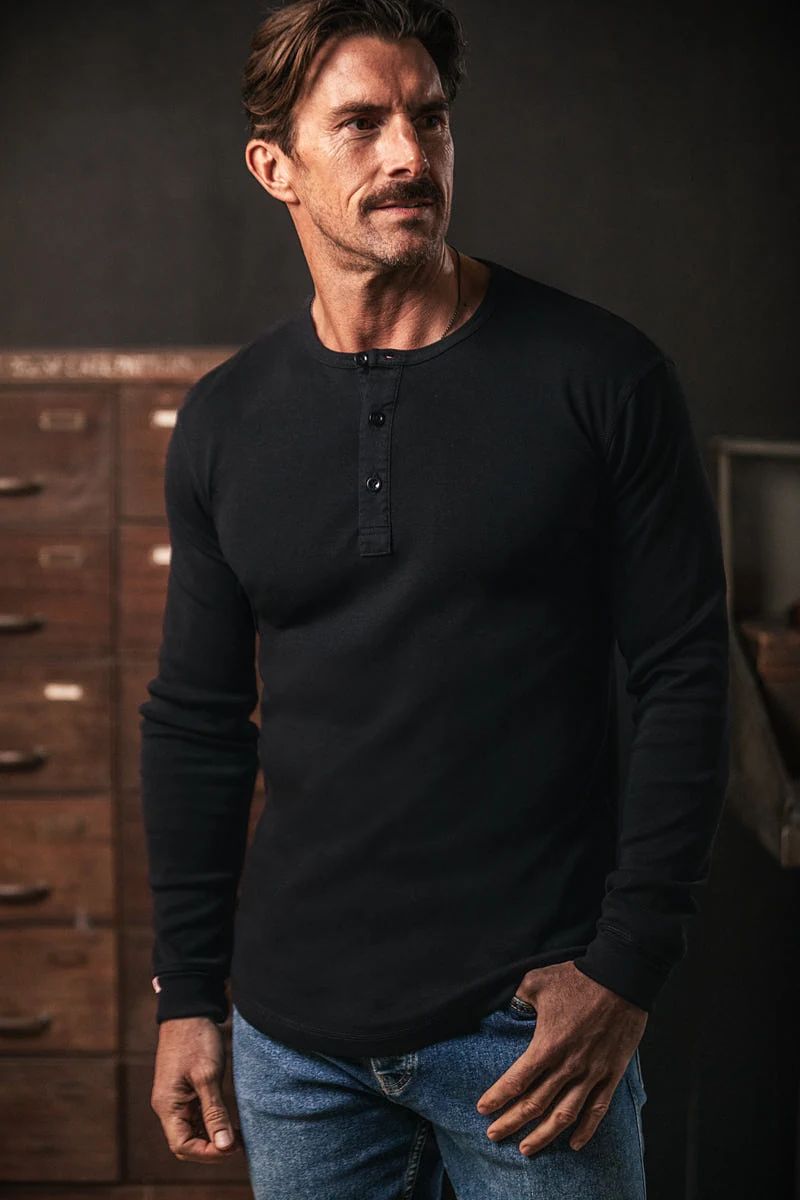 &SONS The New Elder Henley Chemise Noir