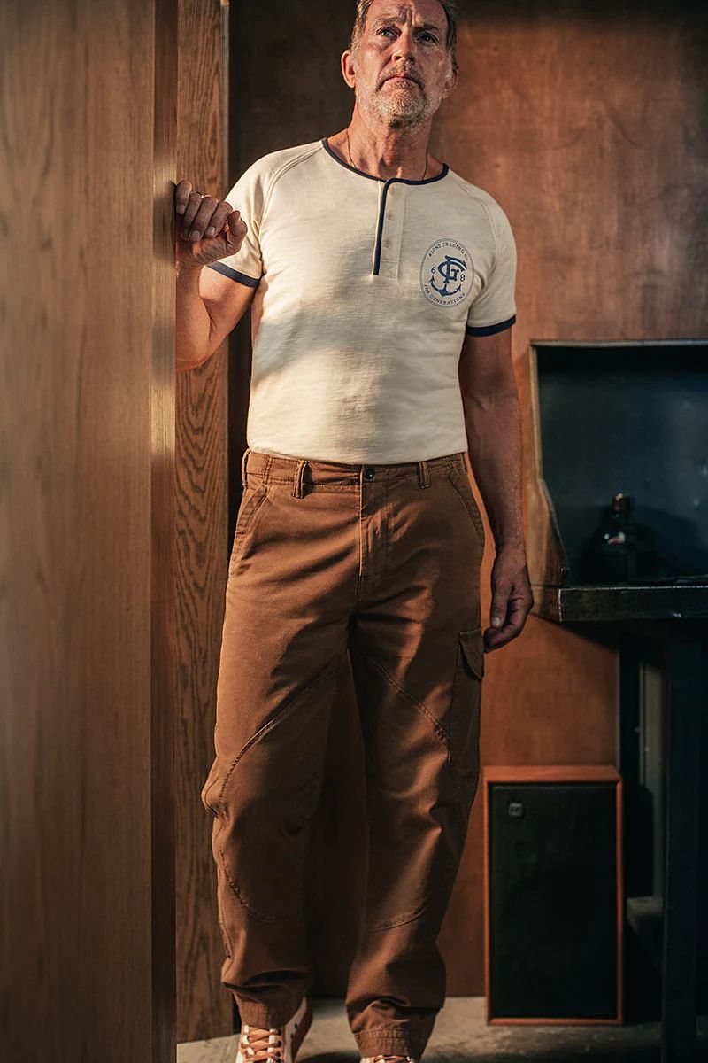 Preston Surplus Cargo Marron - 40