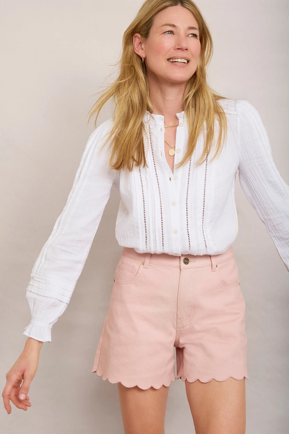 Ruby Scallop Short - Candy Floss Pink - 3R