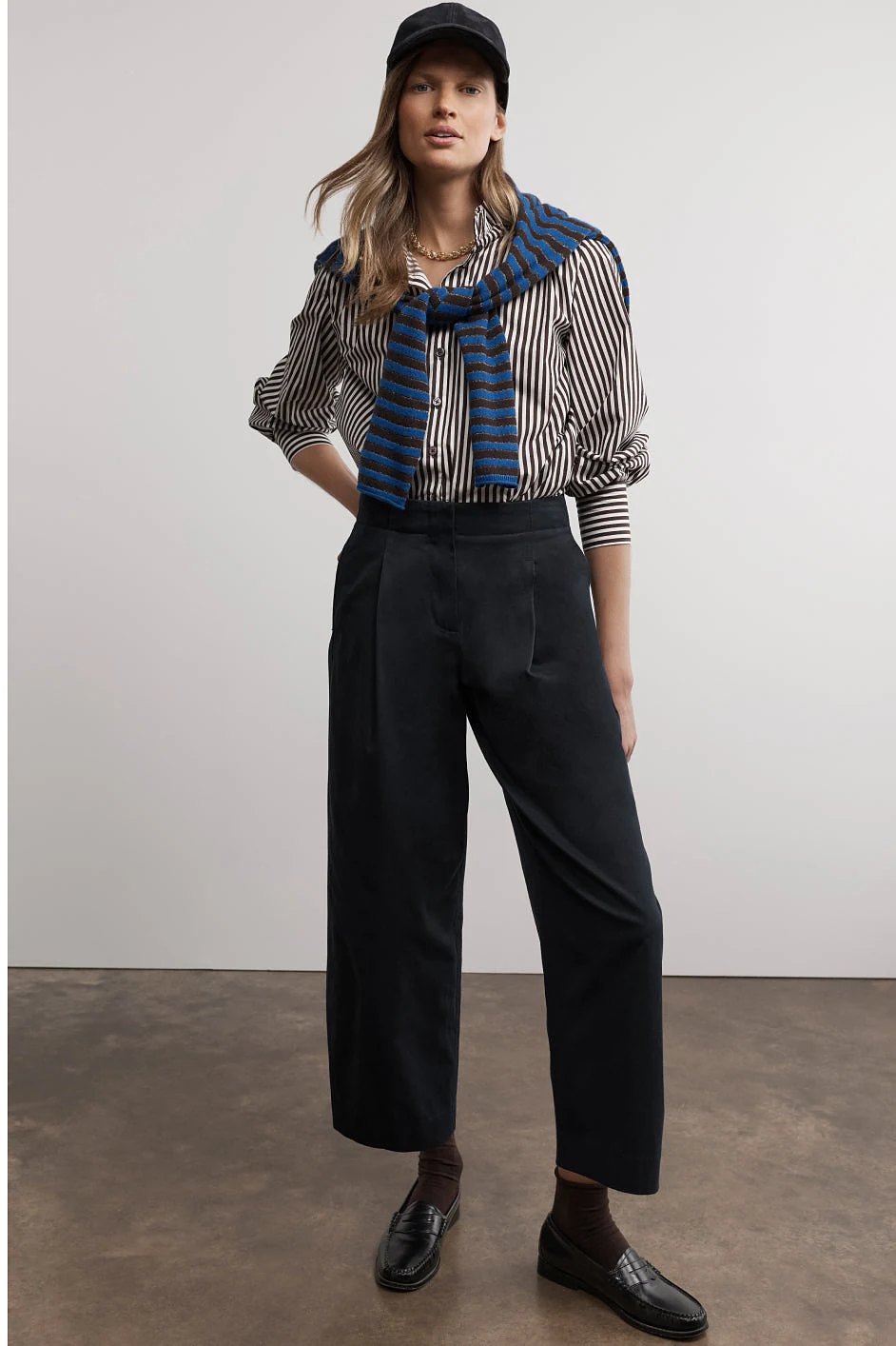 Etta Pleat Front Tapered Trouser - Deep Midnight - 3R