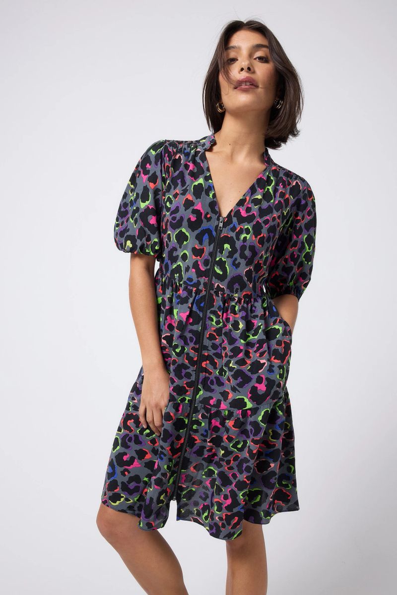 Gris con Detalle Cierre Leopardo Sombra Arcoíris Vestido Corto Escalonado - 18 / Gris