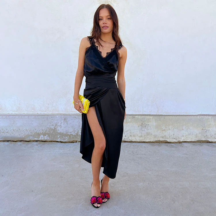 chinese dress ladies Black Star Sasha Dress – Never Fully Dressed main image 0