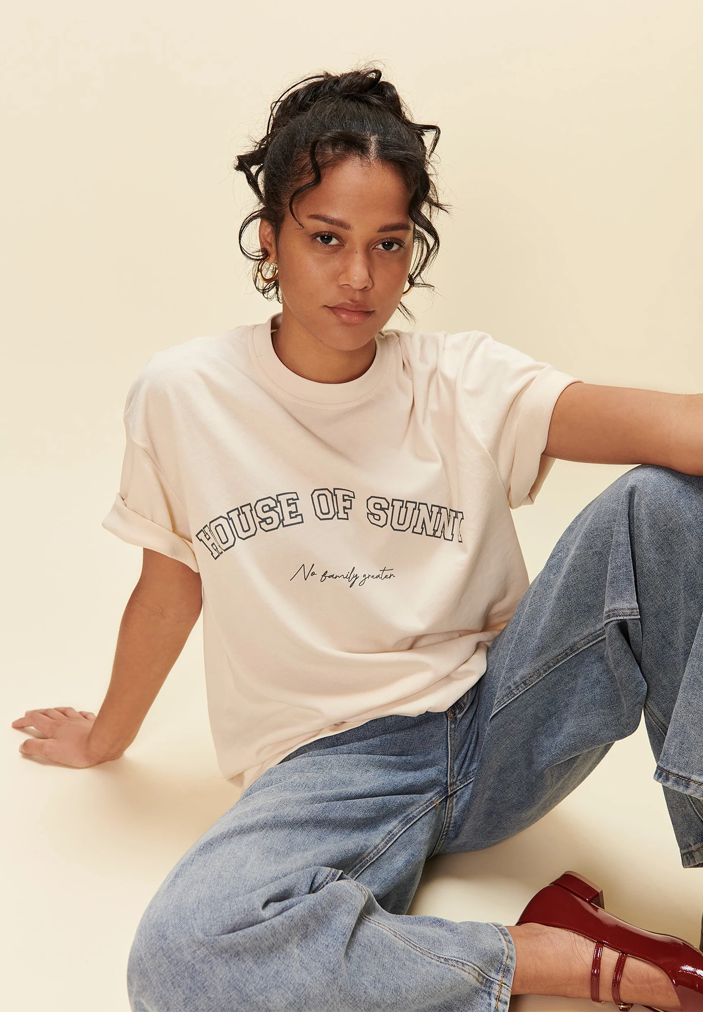 THE FAMILY TEE
