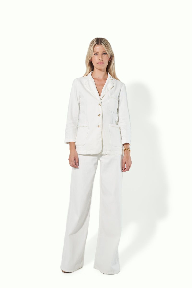 Queenie The Extra High Top Super Flare | Coconut Cream [White]